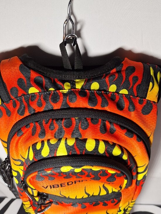 *SALE* Vibedration Hydration Backpack w/o bladder, Flames pattern, Used main image 6